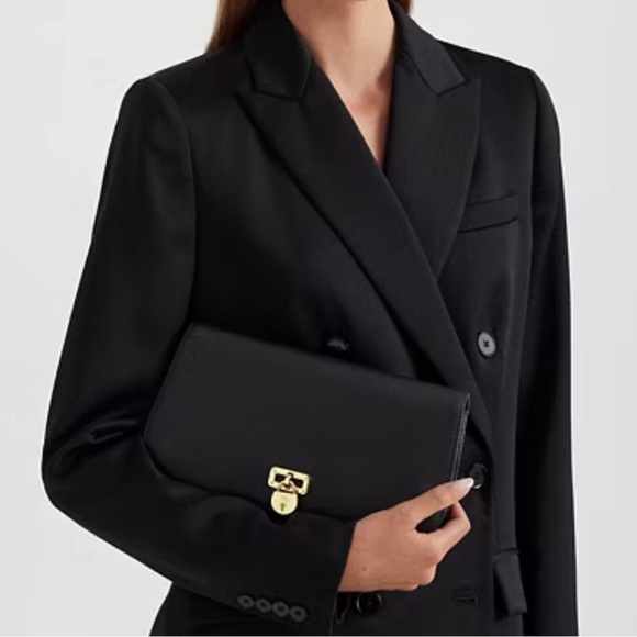 Lauren Ralph Lauren Black Shoulder Bag with Gold Accent | New with Tags - Picture 12 of 13